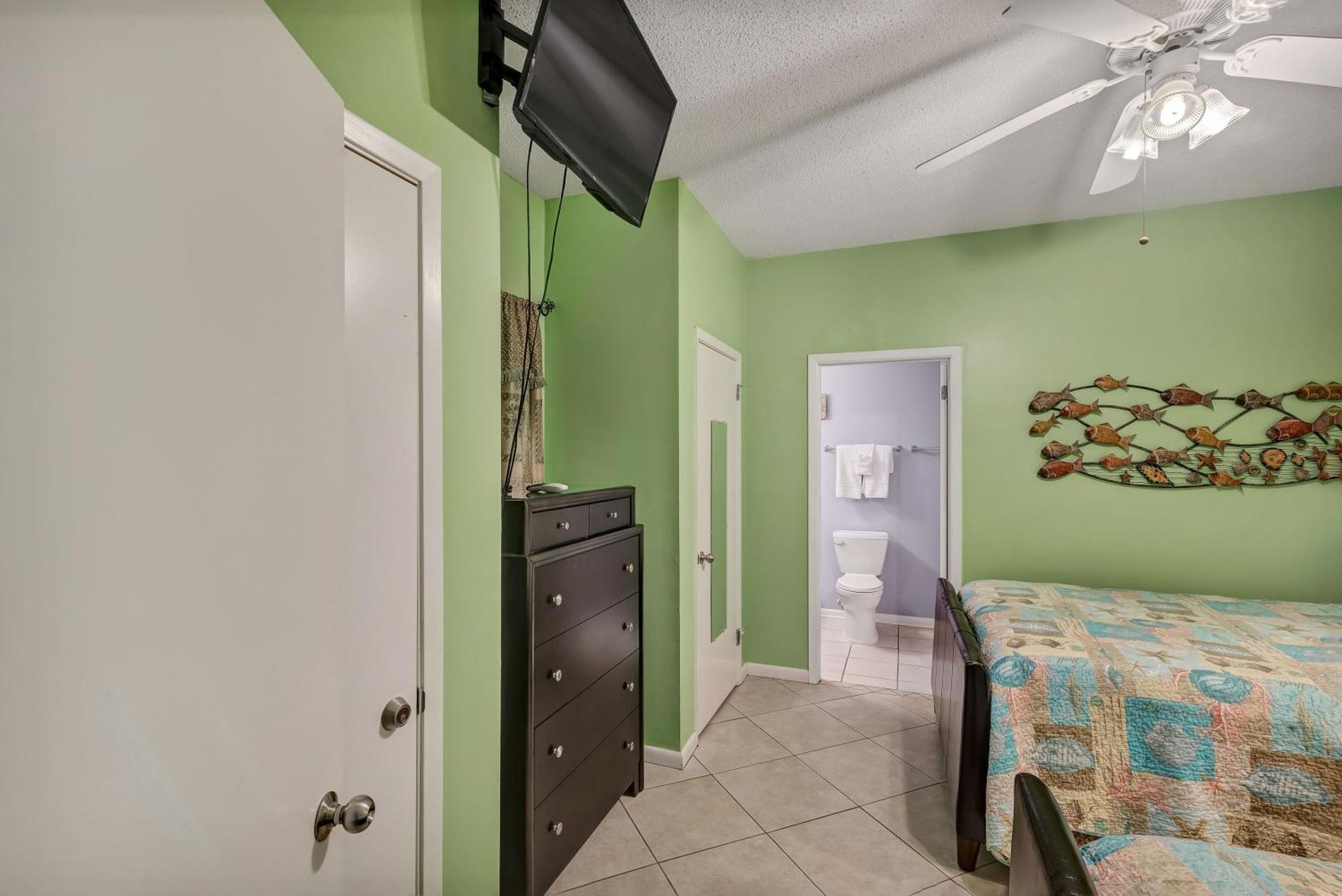 Phoenix 7 Unit 1210 Orange Beach Room photo